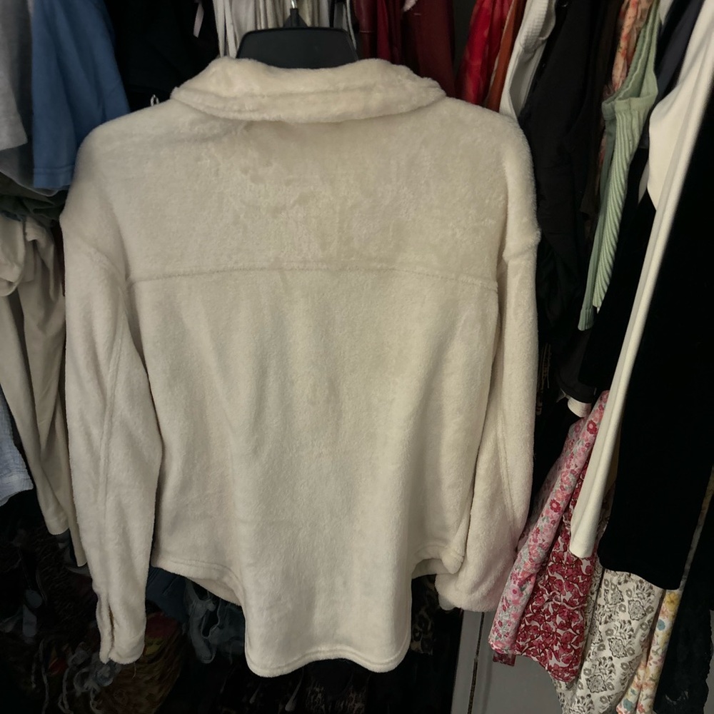 Button-Up Jacket - Picture 2 of 4
